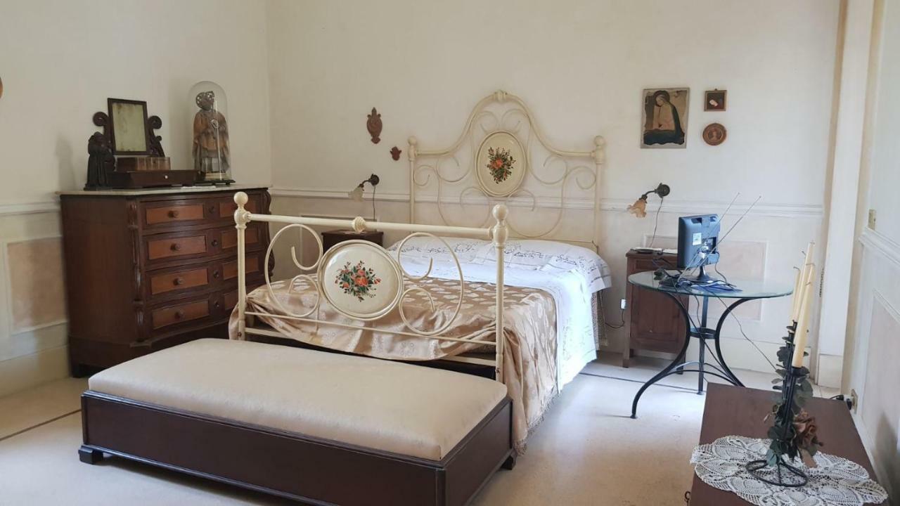 Villa Alice Resort Casarano Buitenkant foto